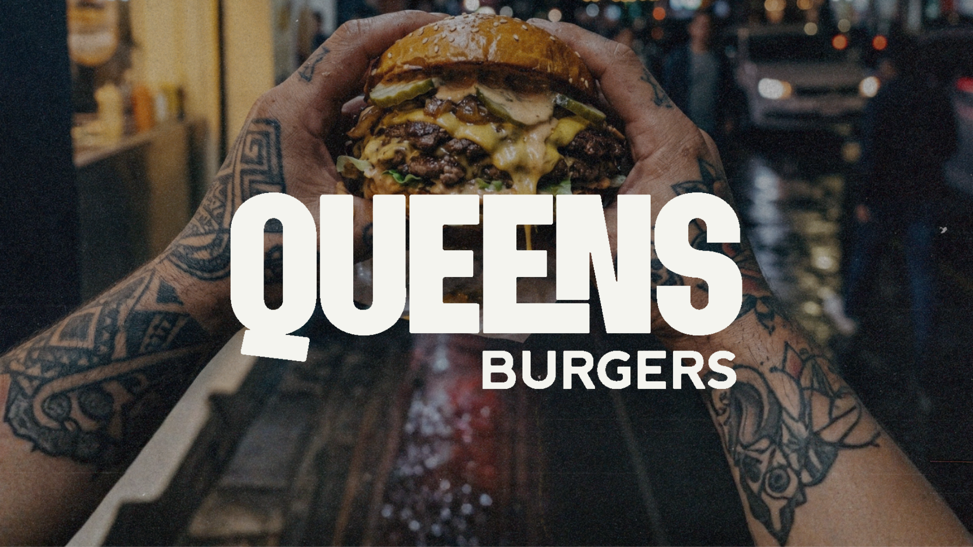 Queens Burgers — En contexto